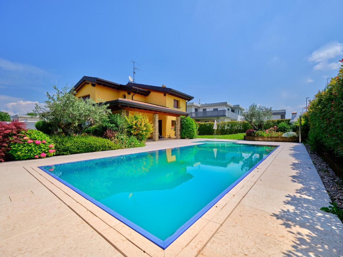 Villasgarda - Villa Leone Salionze Exterior photo