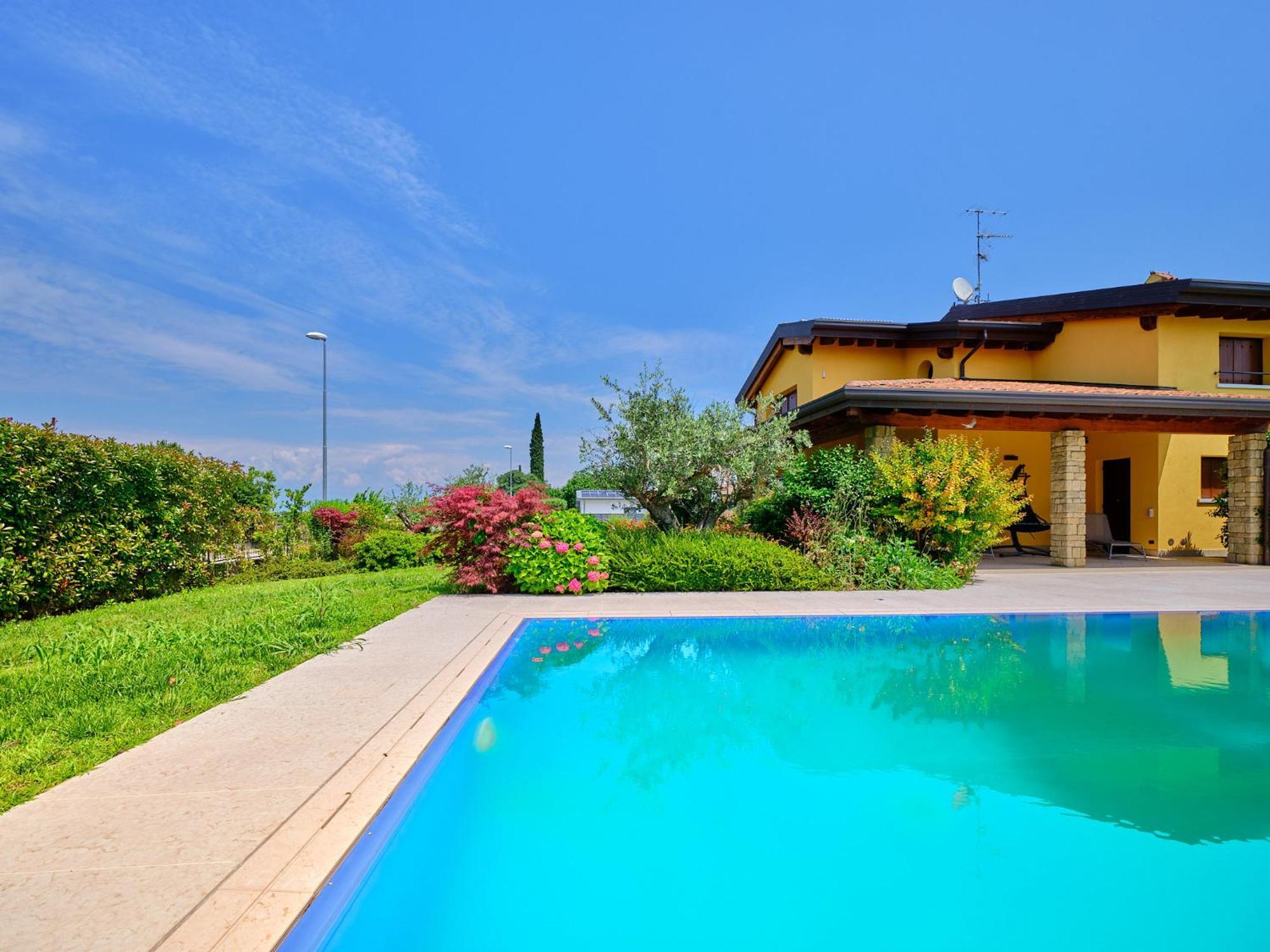 Villasgarda - Villa Leone Salionze Exterior photo