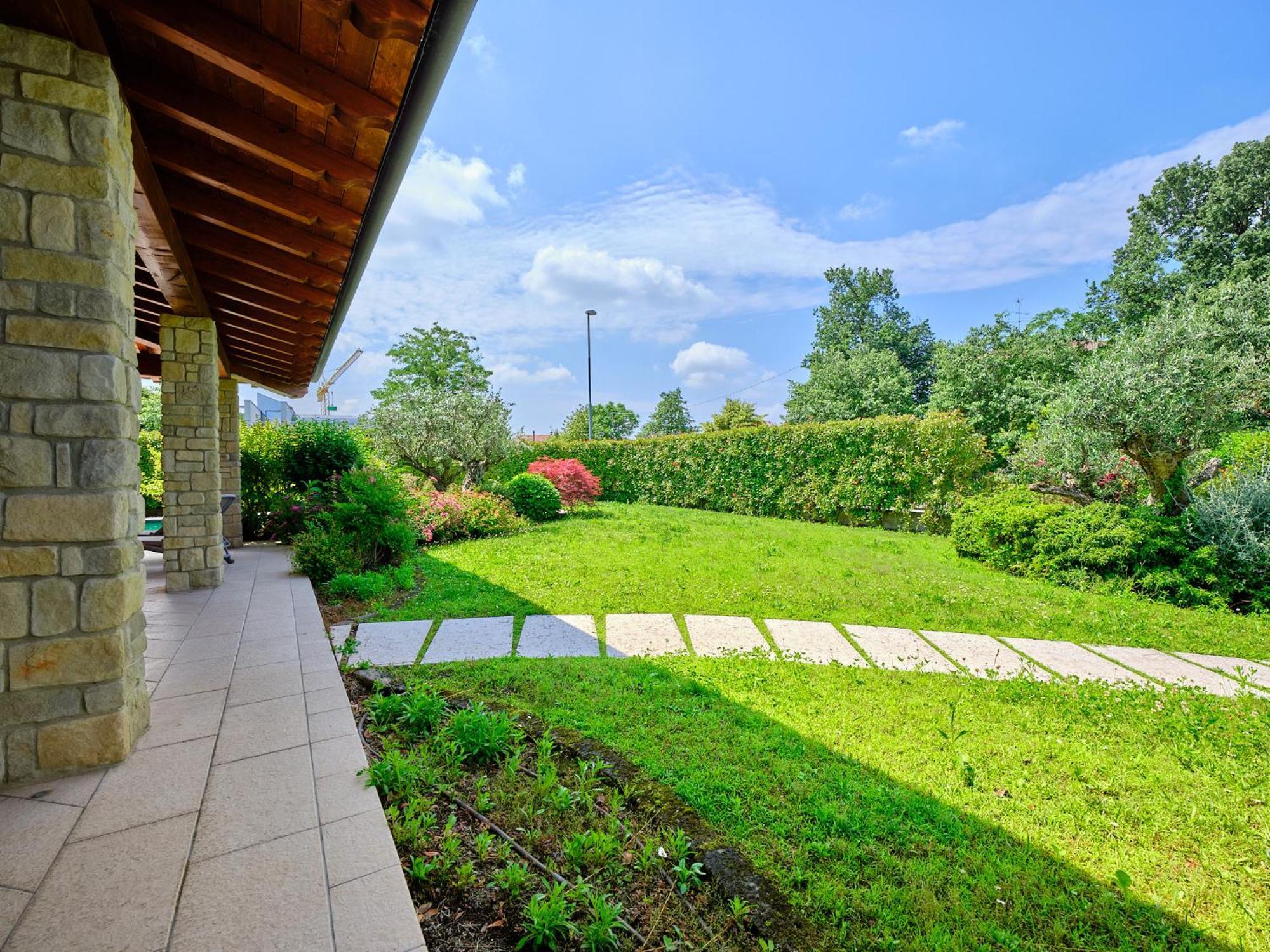 Villasgarda - Villa Leone Salionze Exterior photo